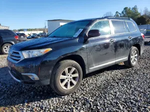 Toyota Highlander 3.5L 6 2013