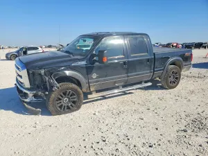 Ford F-250 6.7L 8 2015
