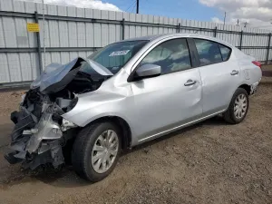 Nissan Versa 1.6L 4 2015