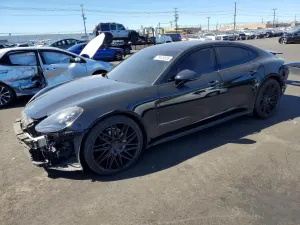 Porsche Panamera 3.0L 6 2017