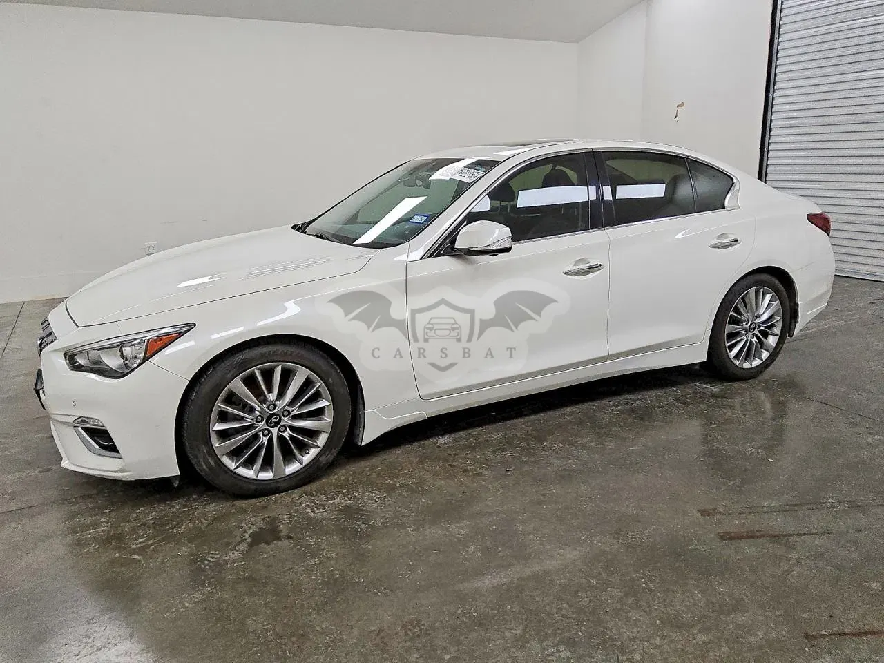 Infiniti Q50 3.0L 6 2021