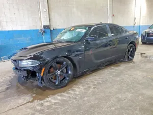Dodge Charger 5.7L 8 2017