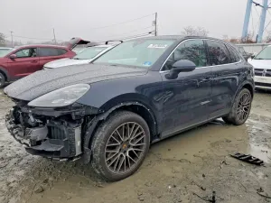 Porsche Cayenne 3.0L 6 2021