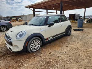 Mini Cooper 2.0L 4 2015