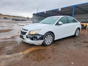 Chevrolet Cruze 1.4L 4 2011