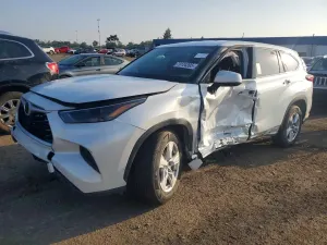 Toyota Highlander 3.5L 6 2022