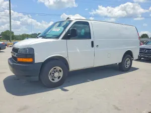 Chevrolet Express 4.3L 6 2020