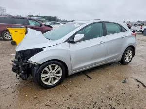 Hyundai Elantra 1.8L 4 2013
