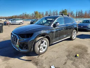 Audi Q5 2.0L 4 2023