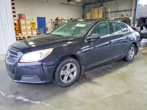 Chevrolet Malibu 2.5L 4 2013