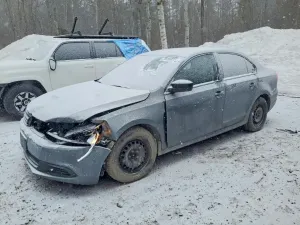 Volkswagen Jetta 2.0L 4 2013