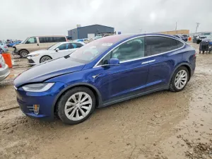 Tesla Model X 2018