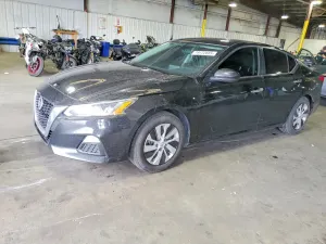 Nissan Altima 2.5L 4 2020