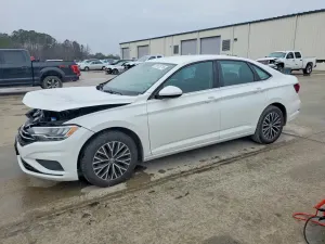 Volkswagen Jetta 1.4L 4 2021