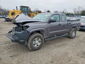 Toyota Tacoma 2.7L 4 2017