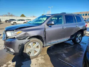 Toyota Highlander 3.5L 6 2013