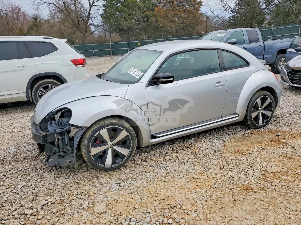 Volkswagen Beetle 2.0L 4 2012