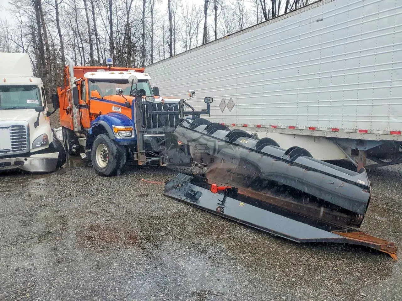 International HX Series 15.0L 6 2025