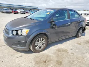 Chevrolet Aveo (Sonic) 1.8L 4 2013