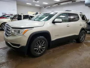 GMC Acadia 3.6L 6 2017