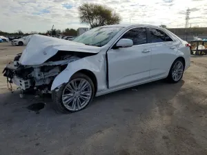 Cadillac CT4 2.0L 4 2025