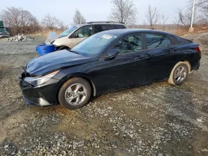 Hyundai Elantra 2.0L 4 2021