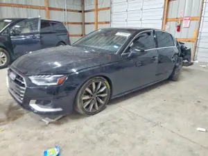 Audi A4 2.0L 4 2021