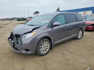 Toyota Sienna 3.5L 6 2012