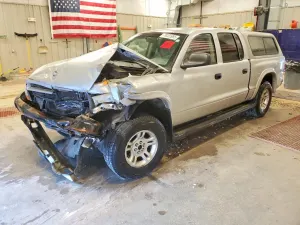 Dodge Dakota 4.7L 8 2002