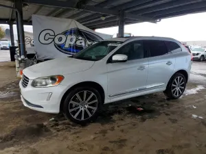 Volvo XC60 2.0L 4 2015