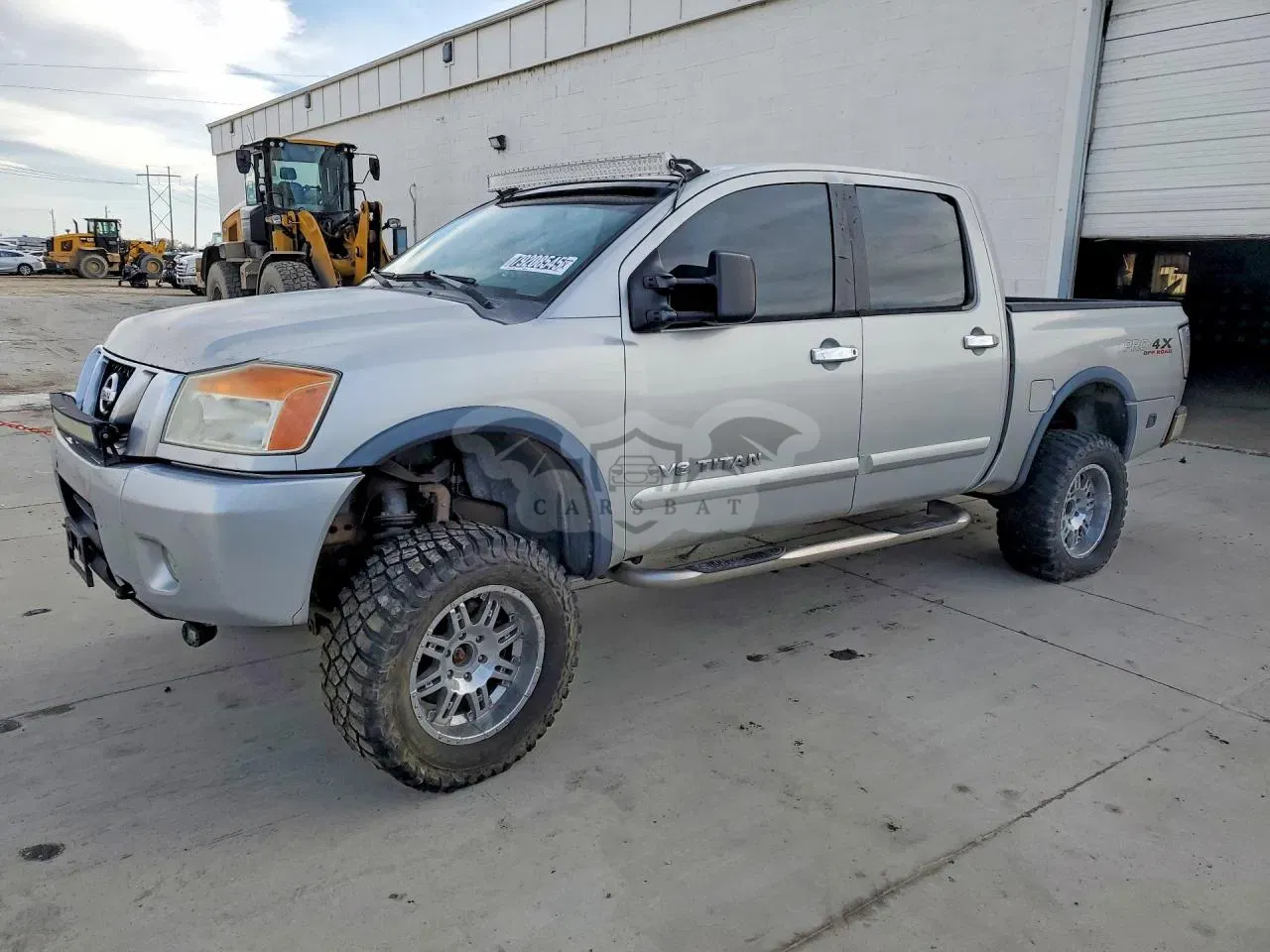 Nissan Titan 5.6L 8 2009