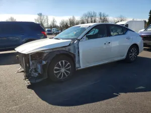 Nissan Altima 2.5L 4 2019