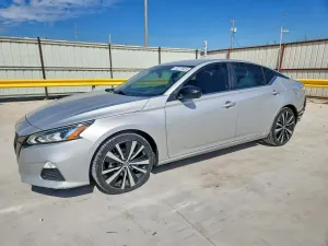 Nissan Altima 2.5L 4 2020