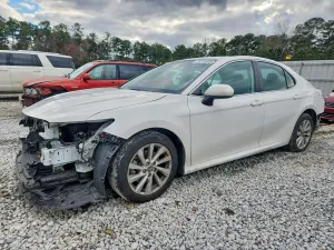 Toyota Camry 2.5L 4 2023