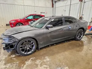 Dodge Charger 5.7L 8 2017