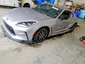 Toyota GR86 2.4L 4 2024