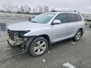 Toyota Highlander 3.5L 6 2013
