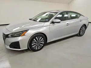 Nissan Altima 2.5L 4 2023