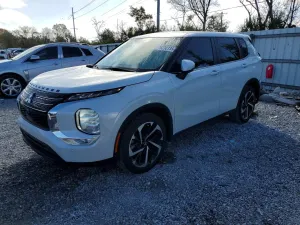 Mitsubishi Outlander 2.5L 4 2024