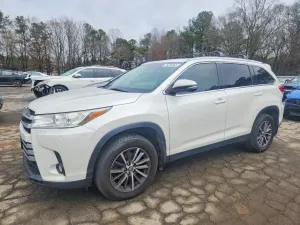 Toyota Highlander 3.5L 6 2019