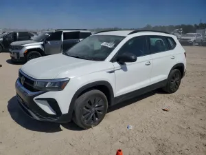 Volkswagen Taos 1.5L 4 2023