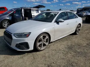 Audi A4 2.0L 4 2021