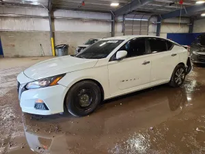 Nissan Altima 2.5L 4 2022