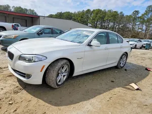 BMW 5 Series 3.0L 6 2011