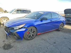 Hyundai Elantra 2.0L 4 2023