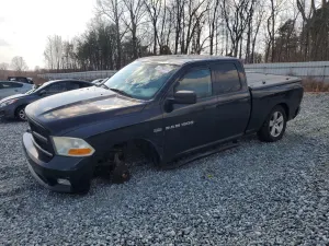 Dodge RAM 5.7L 8 2012