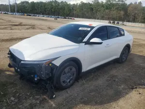 Kia K4 2.0L 4 2025