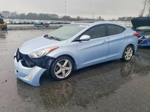 Hyundai Elantra 1.8L 4 2013