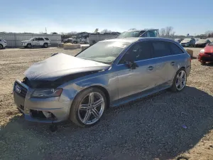 Audi A4 2.0L 4 2009