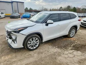 Toyota Highlander 3.5L 6 2020